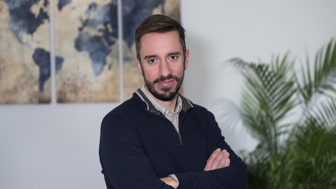 Dimitris Klappas in seiner Praxis